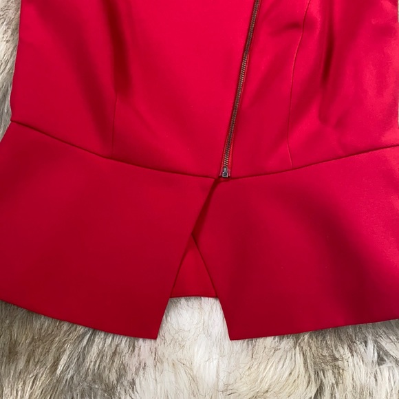 BCBGMaxZRIA Red Zip-Up Sleeveless Blazer - Picture 9 of 12